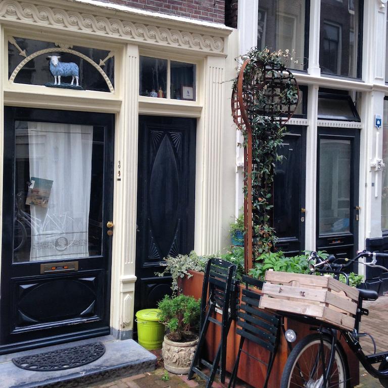 The Blue Sheep Bed & Breakfast Amsterdam Exterior photo