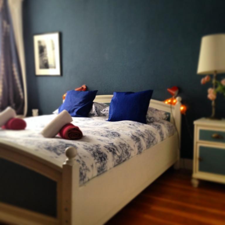 The Blue Sheep Bed & Breakfast Amsterdam Room photo
